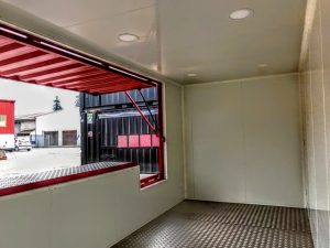 BoxInnov_TRANSFORMATION-DE-CONTAINERS-EN-STAND-interieur_la-plagne