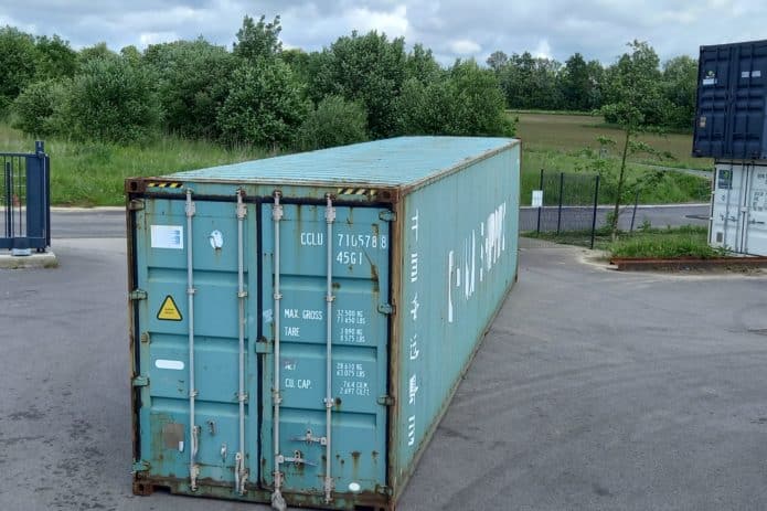 Container 40 pieds high cube dry occasion