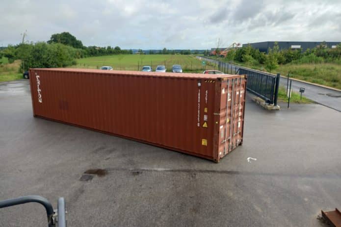 conteneur maritime 40 pieds vu globale