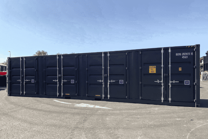 Grand conteneur 40 pieds high cube avec 4 portes latérales idéal pour le selfstockage