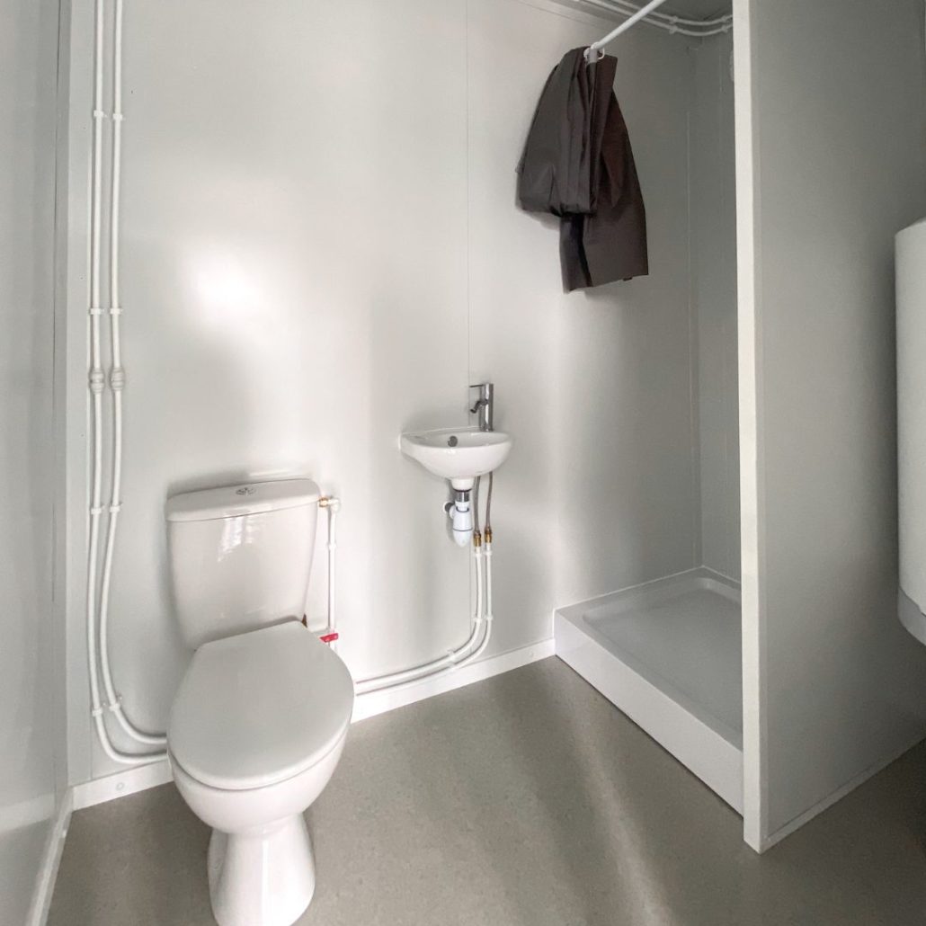 Bungalow sanitaire chantier