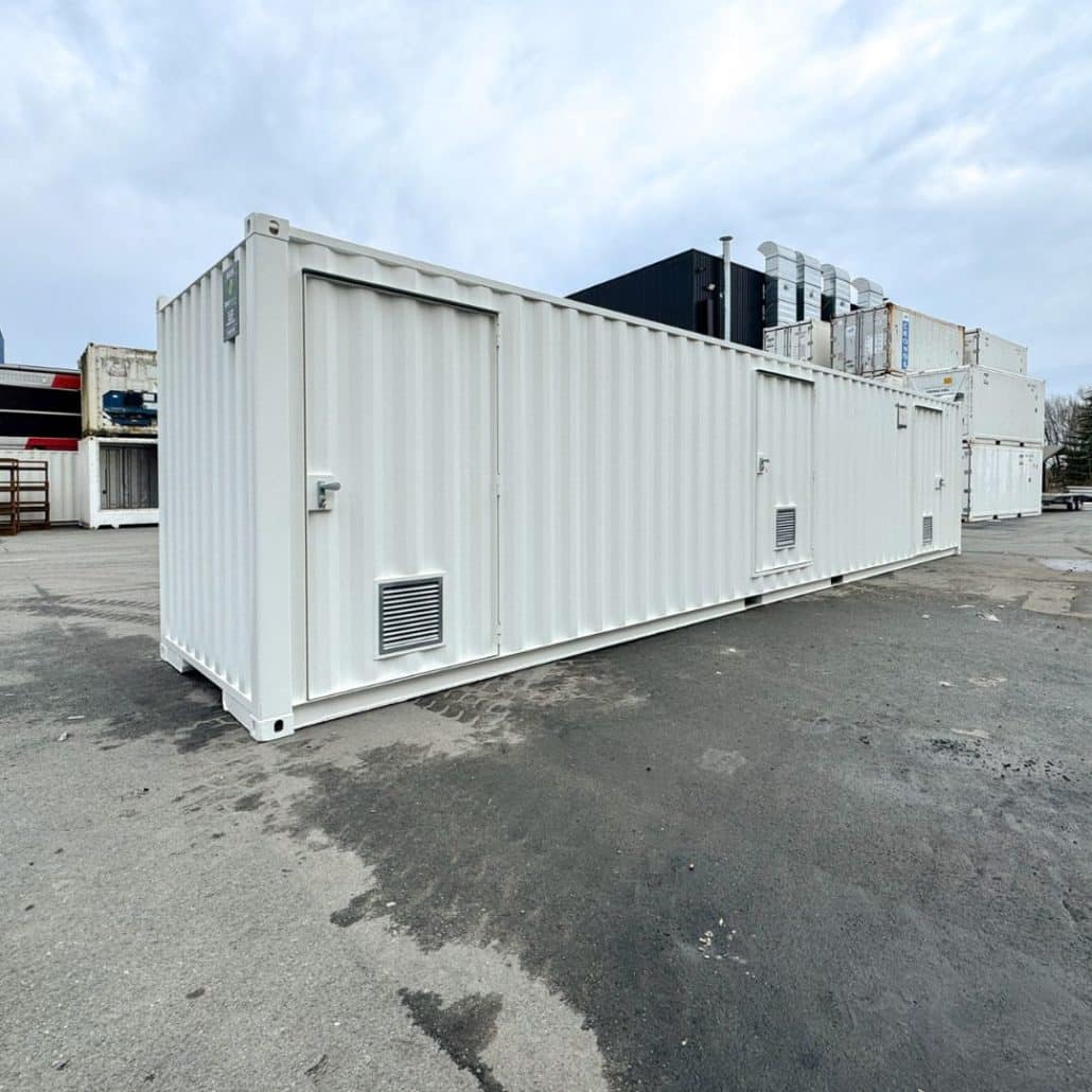 container maritime aménagé en conteneur shelter