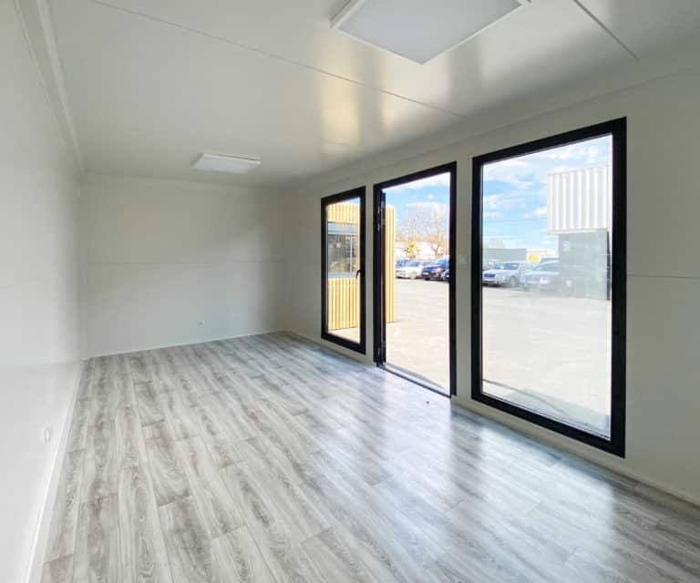 intérieur d'un bureau modulaire