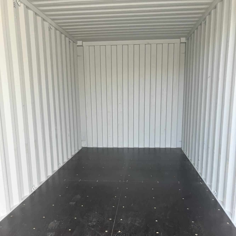 Intérieur d'un conteneur premier voyage à la vente à la Réunion